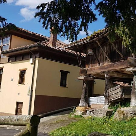 Casa La Capilla Villa Borines Exterior foto