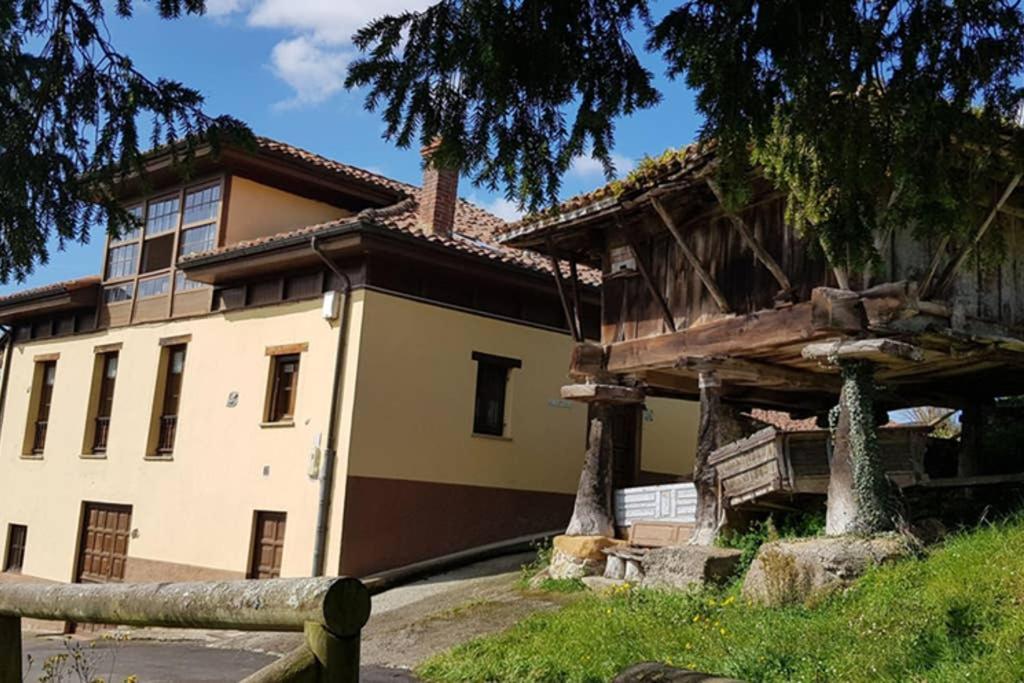 Casa La Capilla Villa Borines Exterior foto